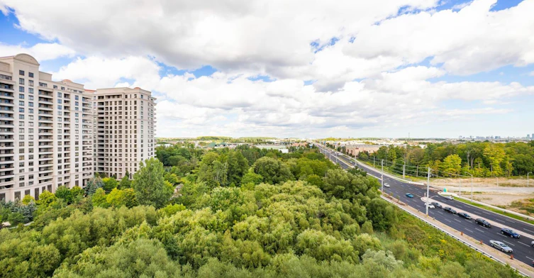 911-9225 Jane Street, Vaughan, ON, L6A 0J7 - 2