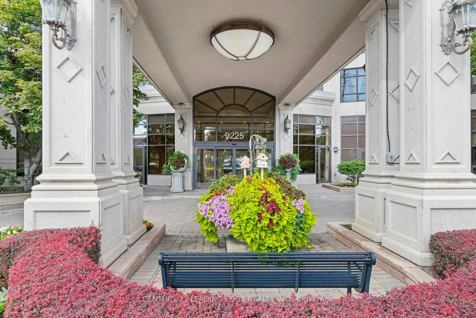 911-9225 Jane Street, Vaughan, ON, L6A 0J7 - 23