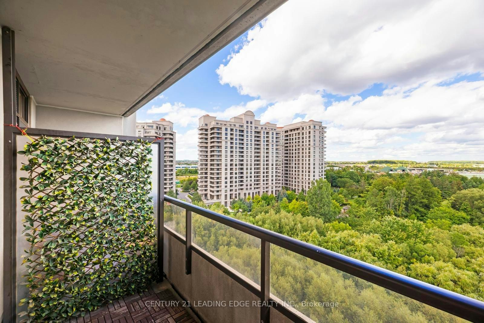 911-9225 Jane Street, Vaughan, ON, L6A 0J7 - 3