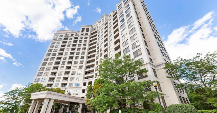 911-9225 Jane Street, Vaughan, ON, L6A 0J7 - 24