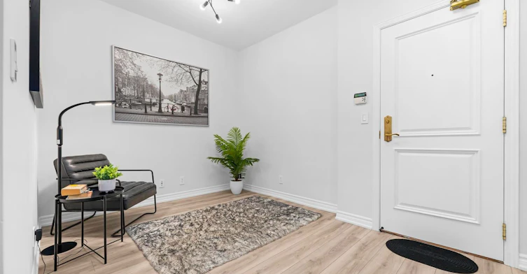 911-9225 Jane Street, Vaughan, ON, L6A 0J7 - 4