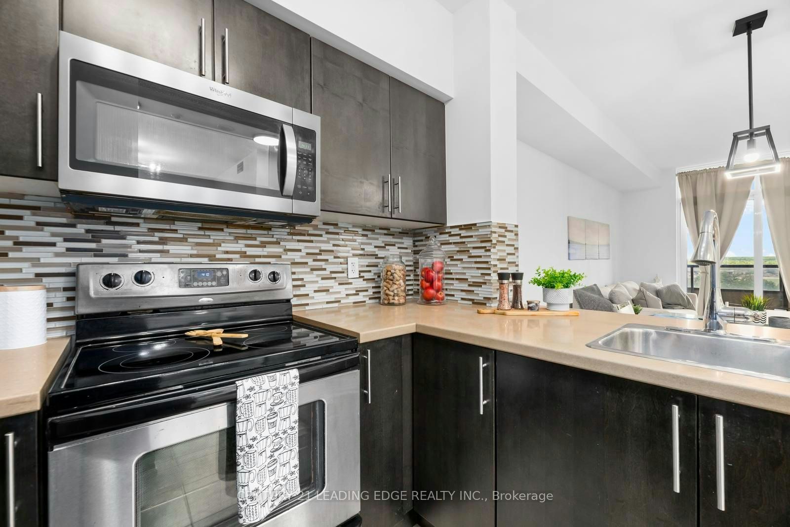 911-9225 Jane Street, Vaughan, ON, L6A 0J7 - 10