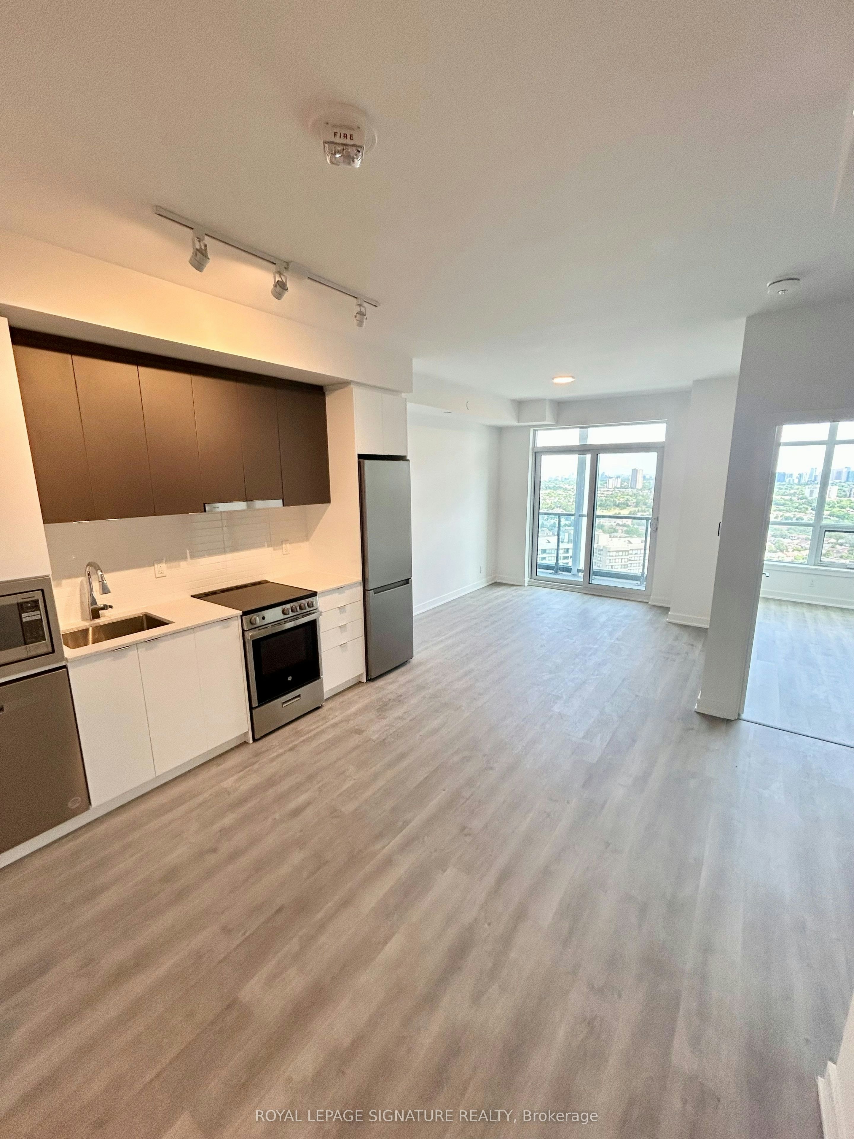 2401-30 Upper Mall Way, Vaughan, ON, L4J 0L7 - 3