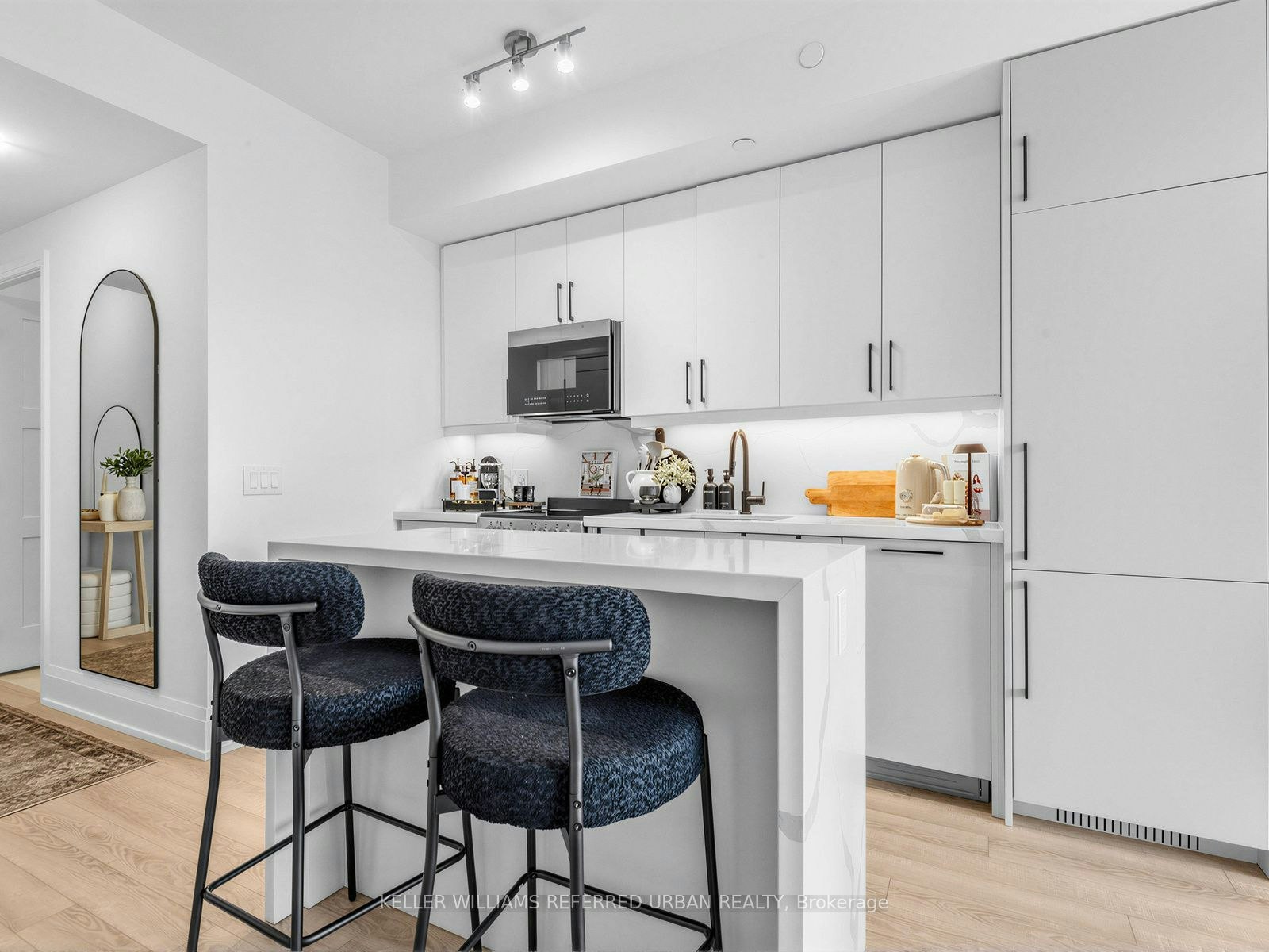440-2075 King Road, King, ON, L7B 0R7 - 4