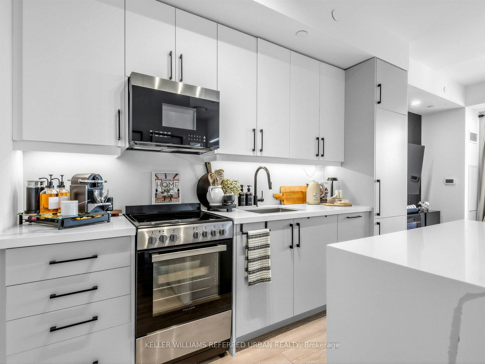440-2075 King Road, King, ON, L7B 0R7 - 3