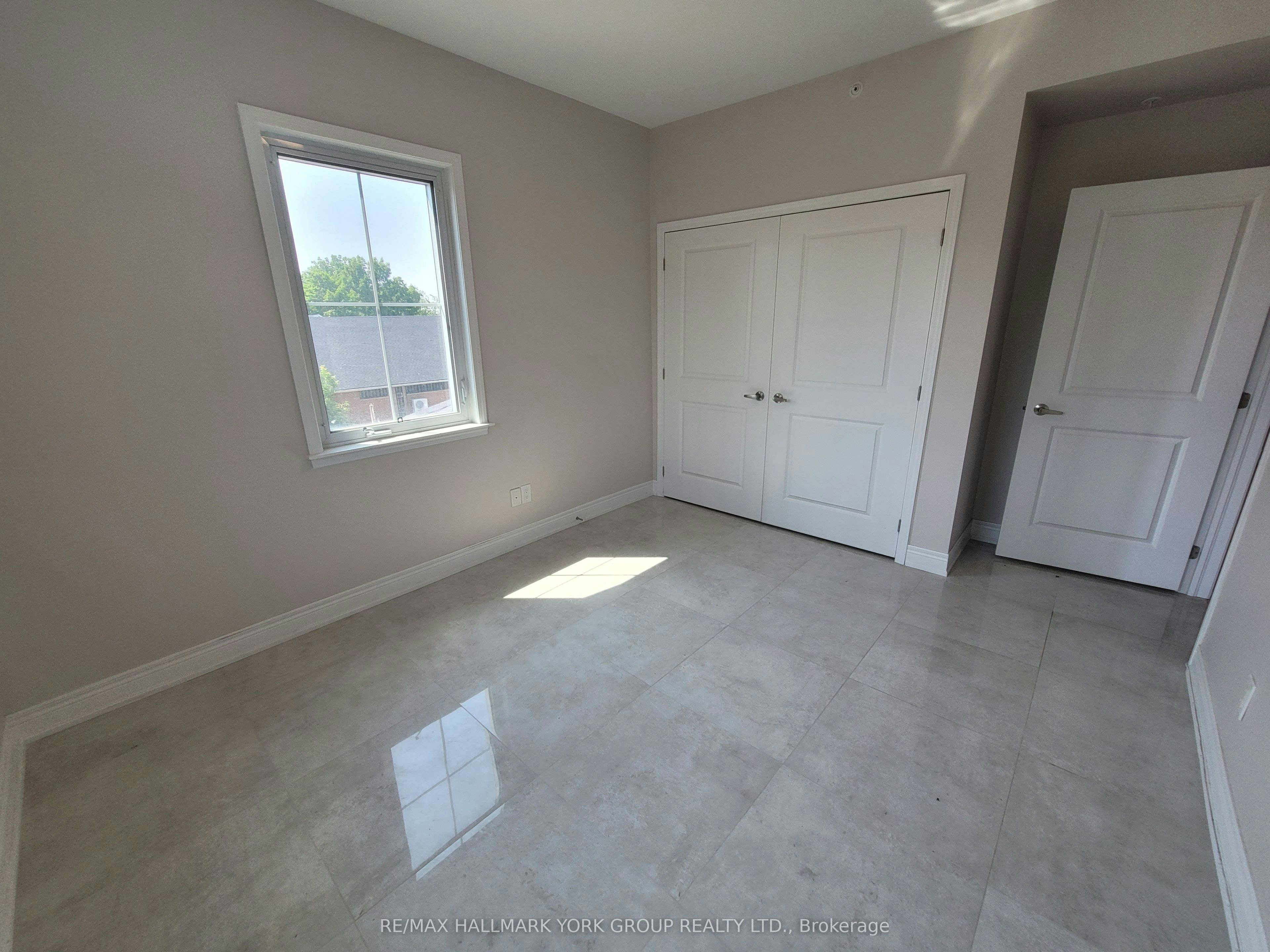 308-32 Wellington Street E, Aurora, ON, L4G 1H5 - 7