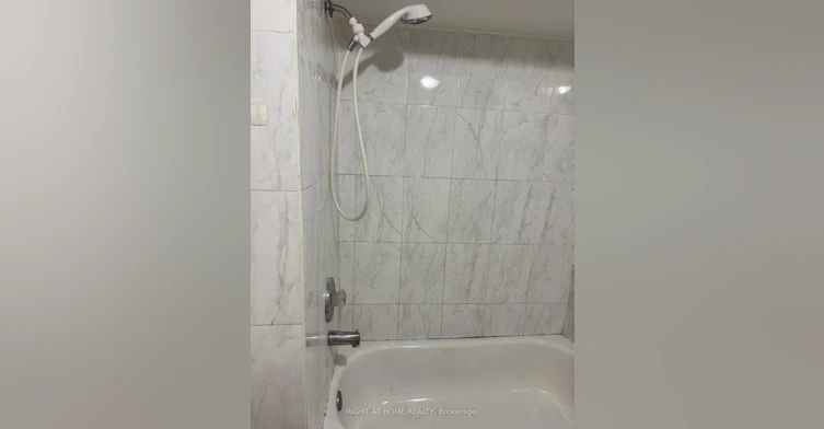 Basement-45 Rockport Crescent, Richmond Hill, ON, L4C 2L7 - 9