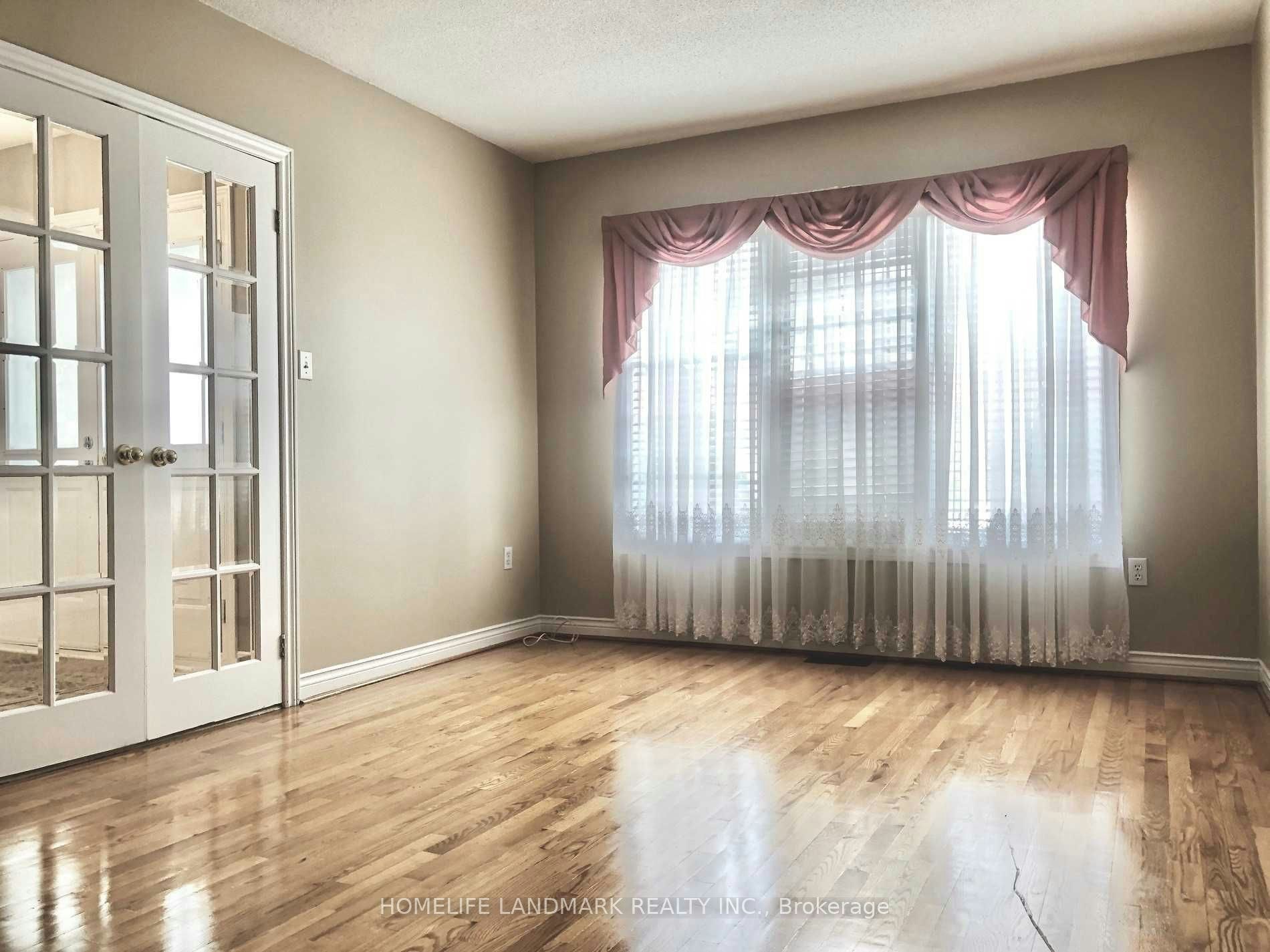 196 Park Drive, Whitchurch-Stouffville, ON, L4A 1J8 - 3
