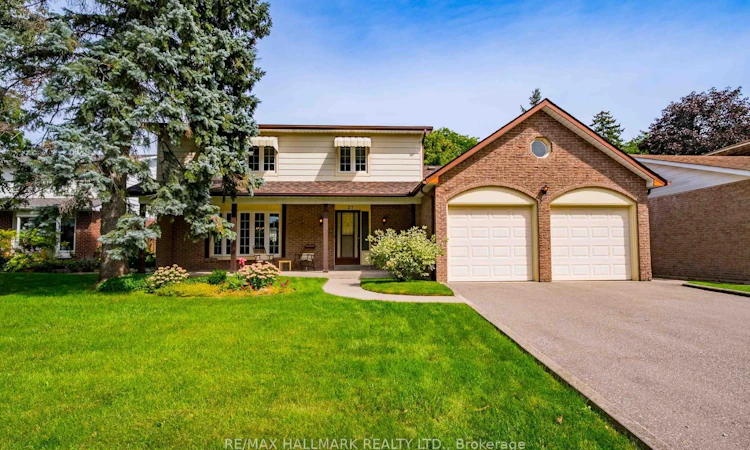 27 Sir Gawaine Place