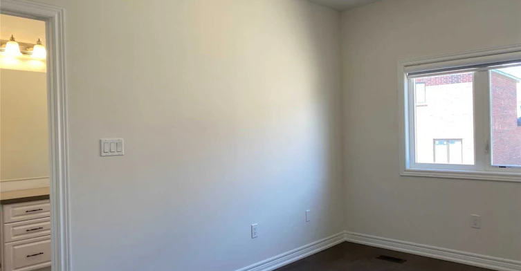 38 Pietrowski Drive, Georgina, ON, L4P 0K2 - 14