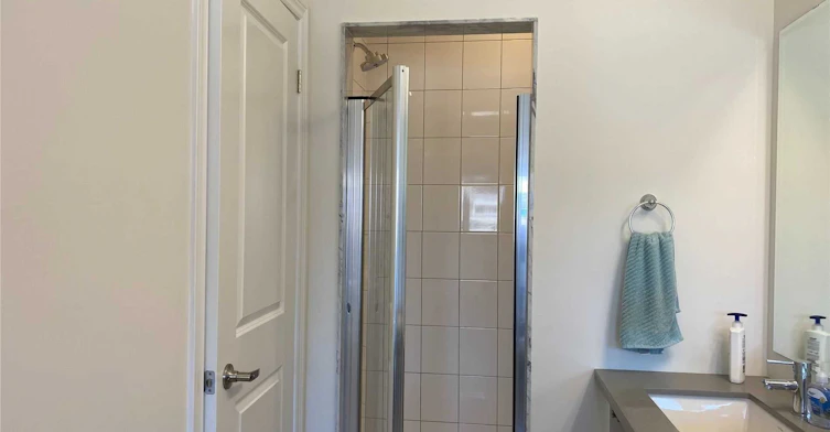 38 Pietrowski Drive, Georgina, ON, L4P 0K2 - 11