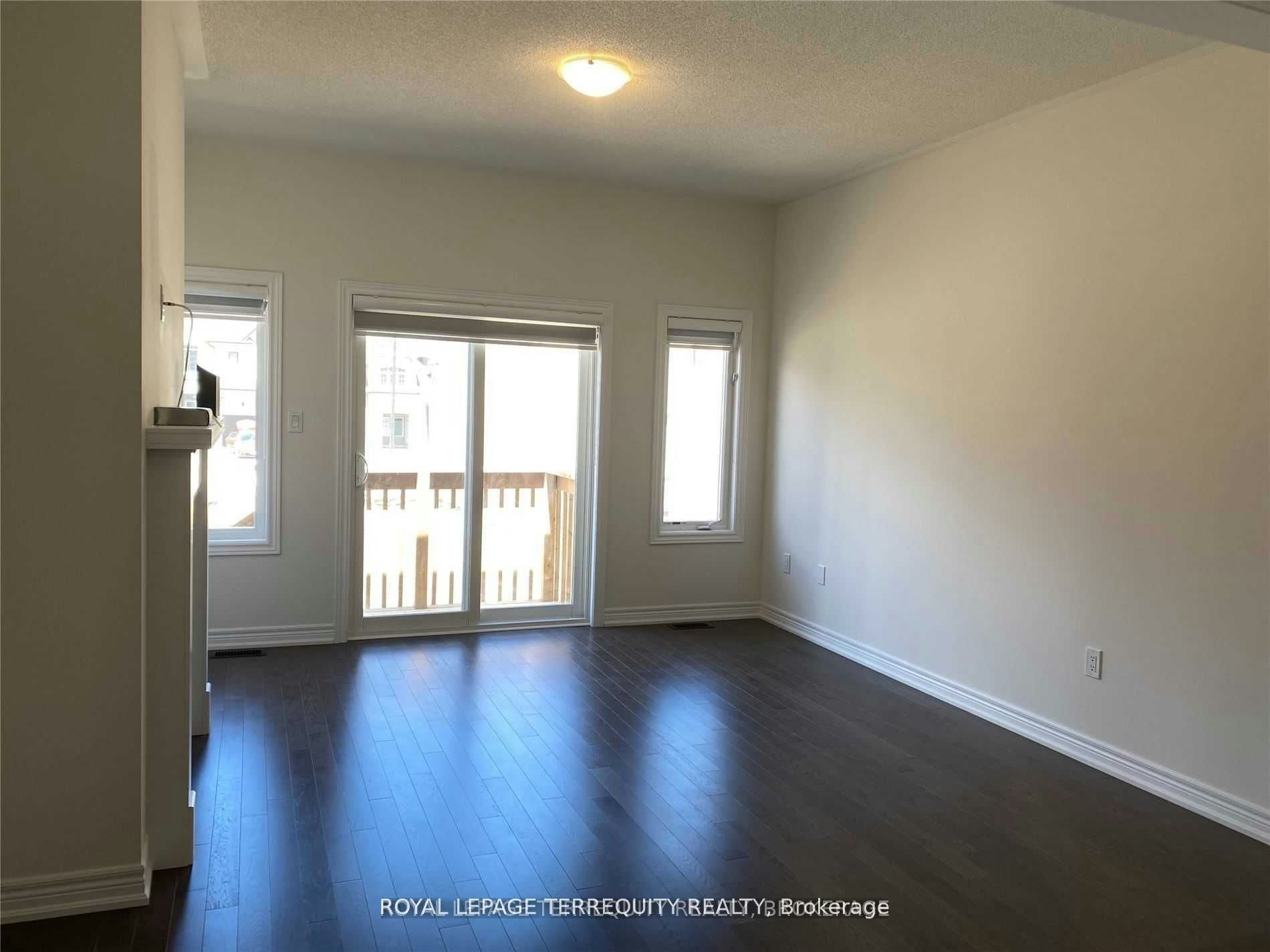 38 Pietrowski Drive, Georgina, ON, L4P 0K2 - 5
