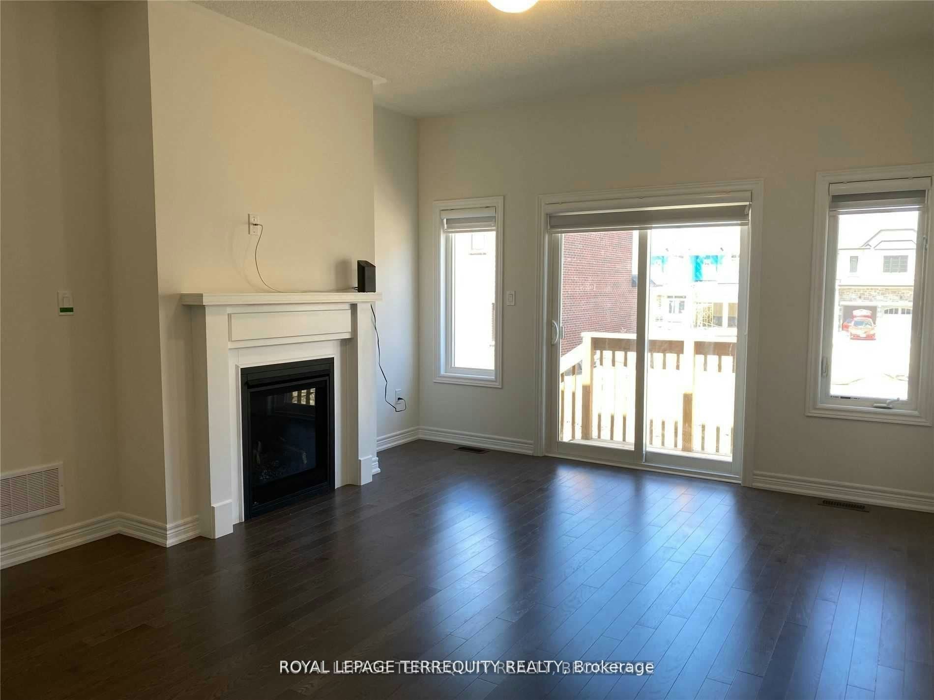 38 Pietrowski Drive, Georgina, ON, L4P 0K2 - 6