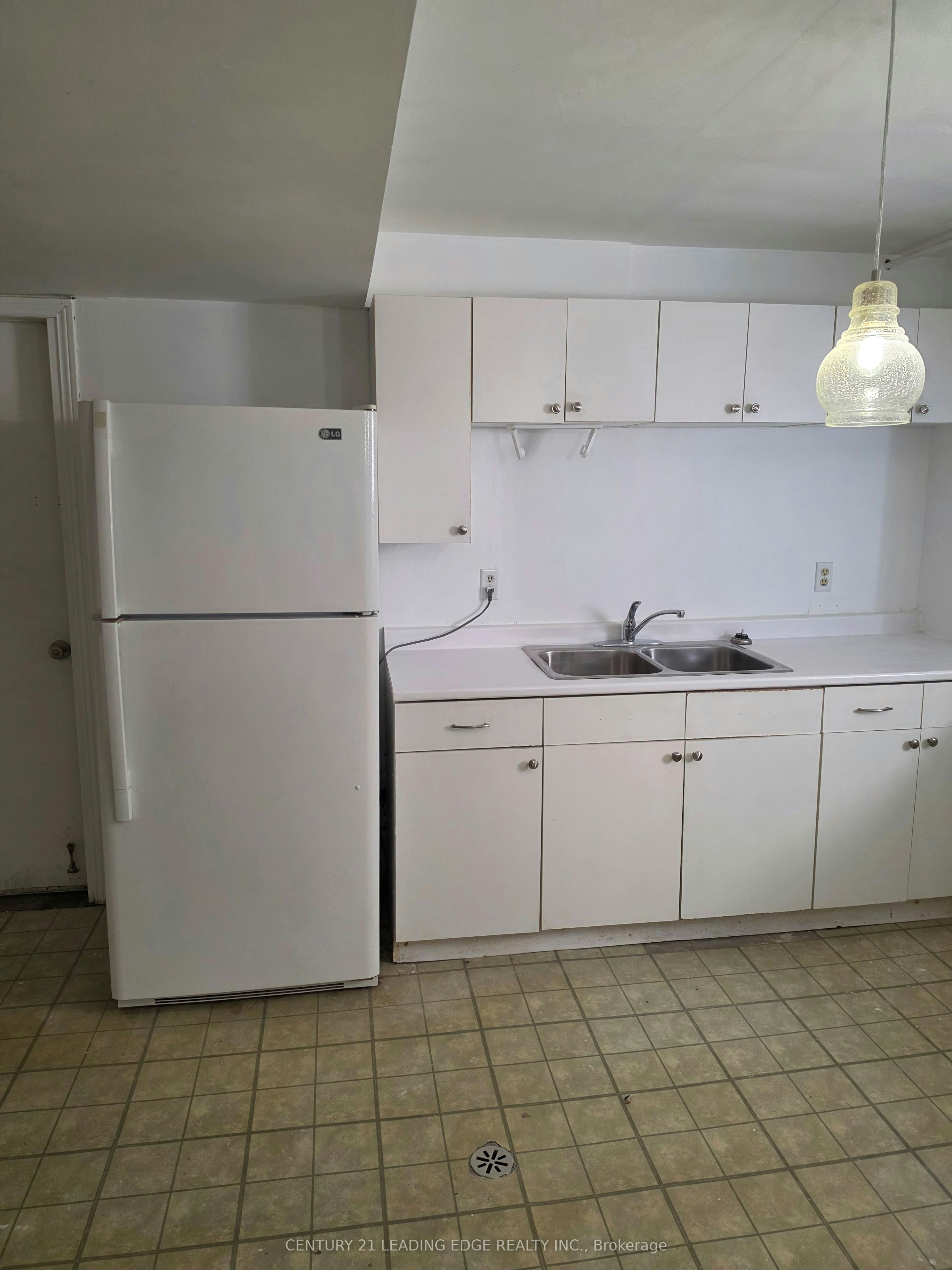 Lower-142 Oakcrest Drive, Georgina, ON, L4P 3J1 - 23