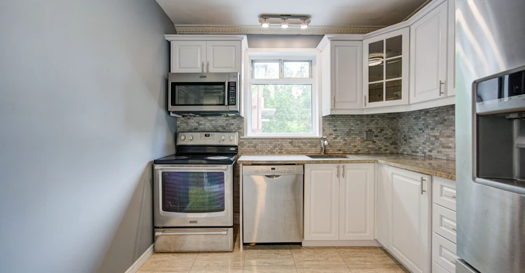 Main floor-167 Taylor Mills Drive E, Richmond Hill, ON, L4C 2T5 - 17