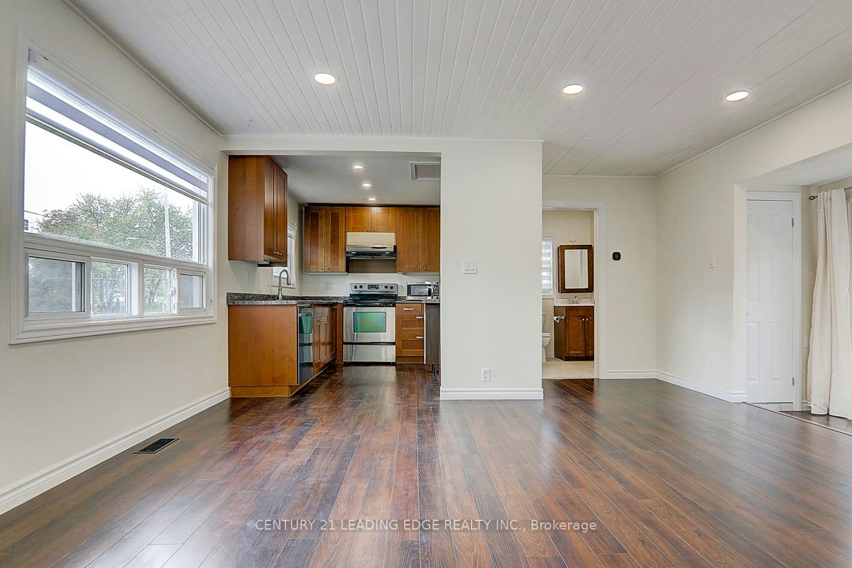 Main Level-346 Annshiela Drive, Georgina, ON, L4P 3A5 - 12