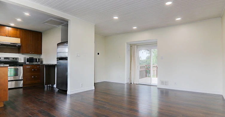 Main Level-346 Annshiela Drive, Georgina, ON, L4P 3A5 - 20