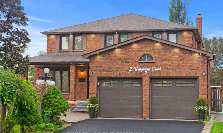 2 Hollyburn Court