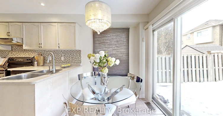 8 Hacienda Drive, Richmond Hill, ON, L4E 3X1 - 10