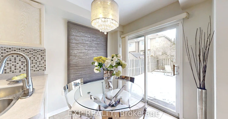 8 Hacienda Drive, Richmond Hill, ON, L4E 3X1 - 11