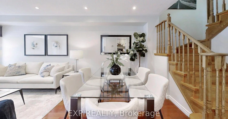 8 Hacienda Drive, Richmond Hill, ON, L4E 3X1 - 5