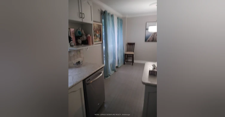 82 Mosaics Avenue, Aurora, ON, L4G 7L5 - 5