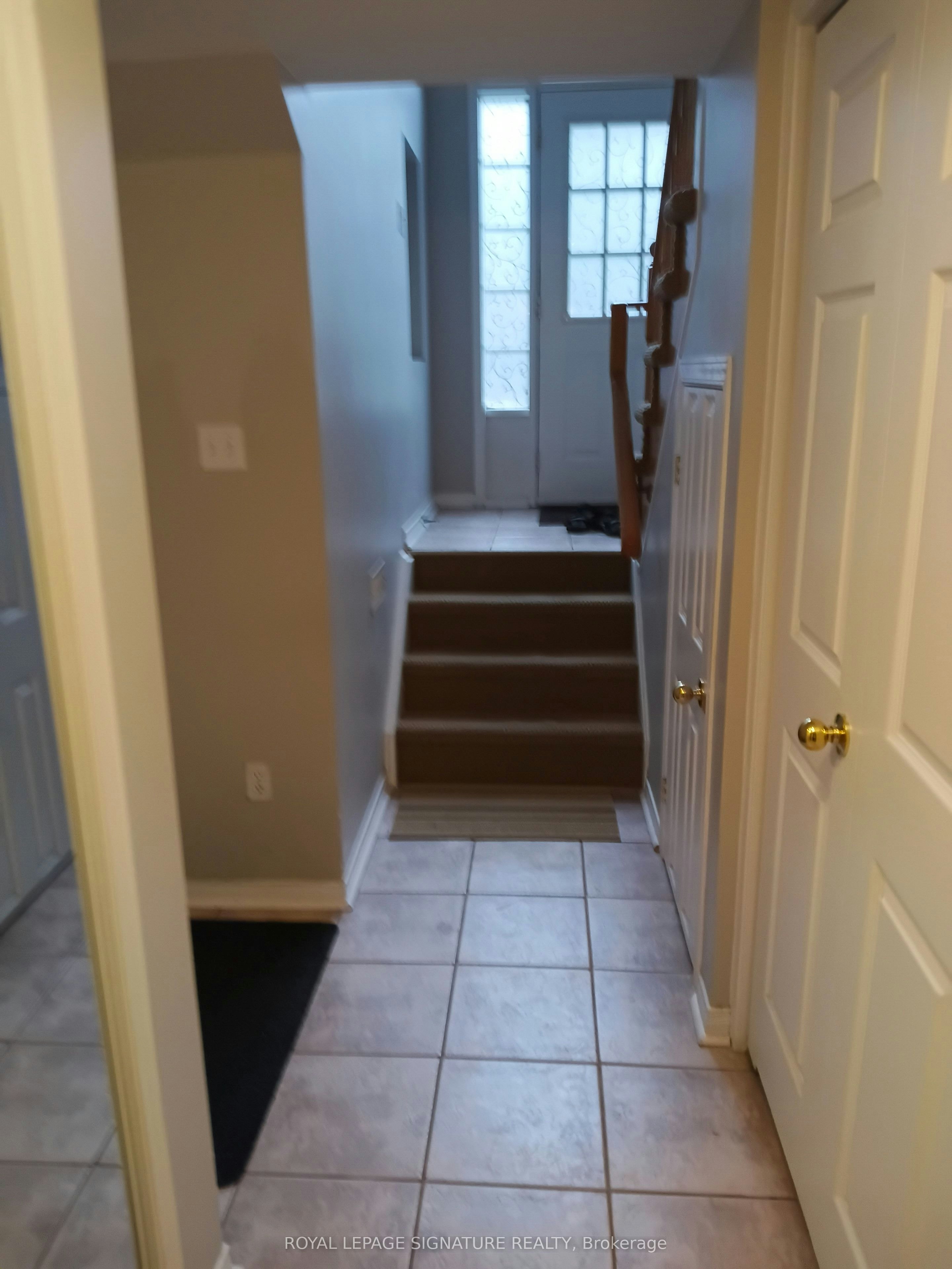 82 Mosaics Avenue, Aurora, ON, L4G 7L5 - 3