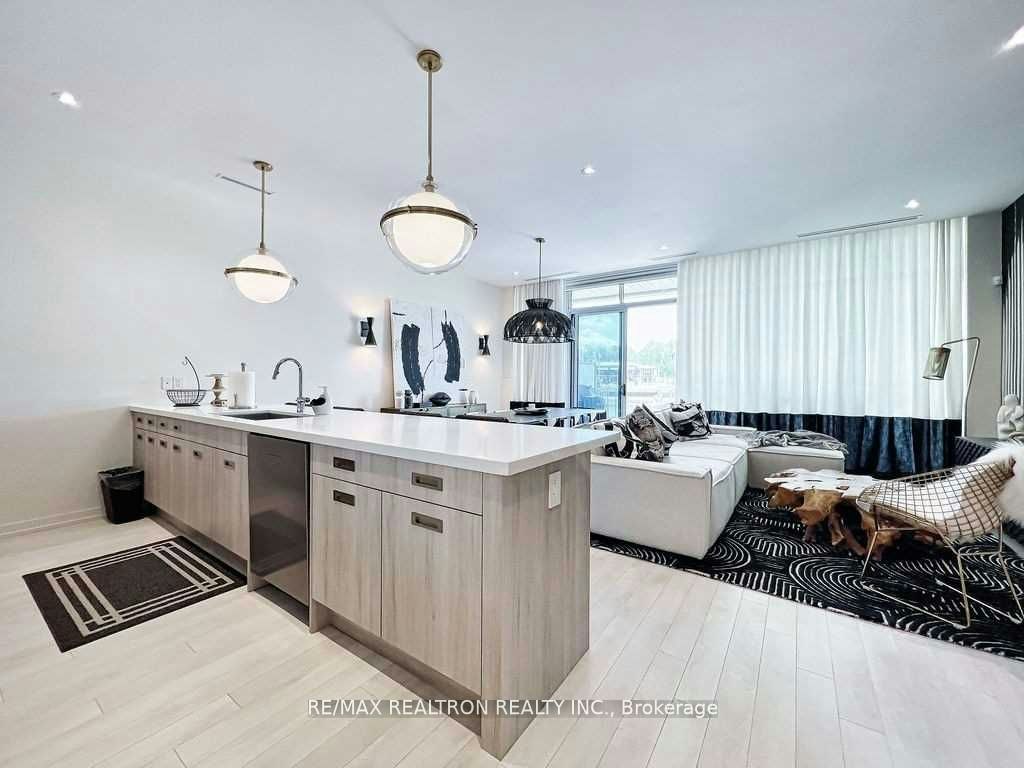 3661 Ferretti Court, Innisfil, ON, L9S 0N6 - 2