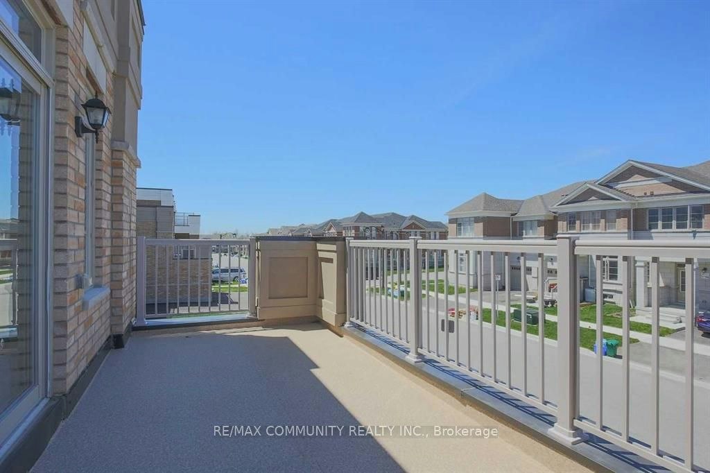 47 Luzon Avenue, Markham, ON, L6B 0M6 - 12