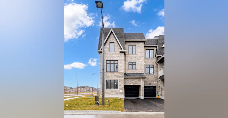 35 Gilbert Wright Avenue, Markham, ON, L6C 3J4 - 3