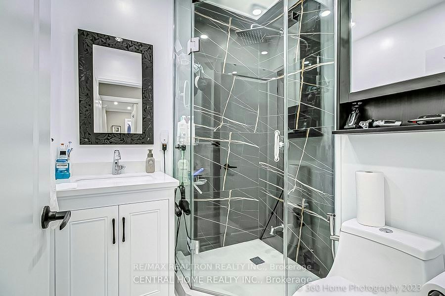 101 Arnold Crescent, Richmond Hill, ON, L4C 3R7 - 9