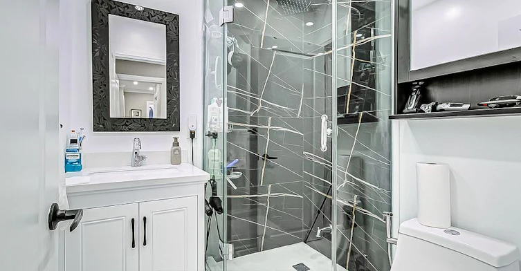 101 Arnold Crescent, Richmond Hill, ON, L4C 3R7 - 9