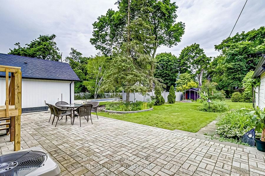 101 Arnold Crescent, Richmond Hill, ON, L4C 3R7 - 13