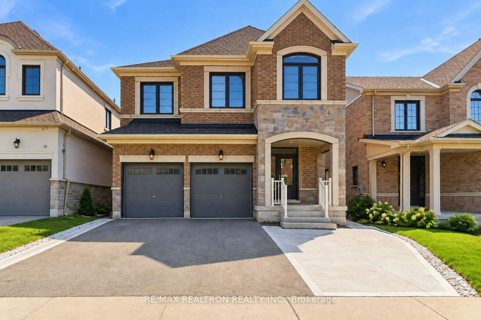 B-55 Bartram Crescent, Bradford West Gwillimbury, ON, L3Z 4L8
