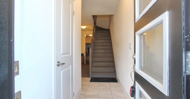 72 Wascana Road, Vaughan, ON, L4H 5G9 - 2