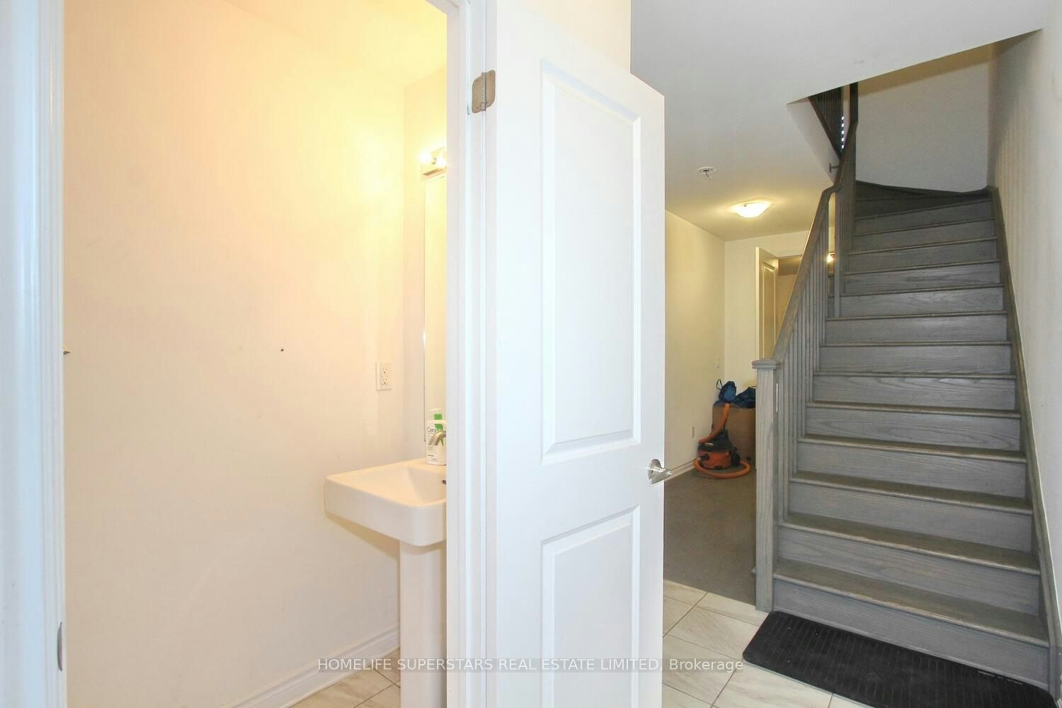 72 Wascana Road, Vaughan, ON, L4H 5G9 - 4
