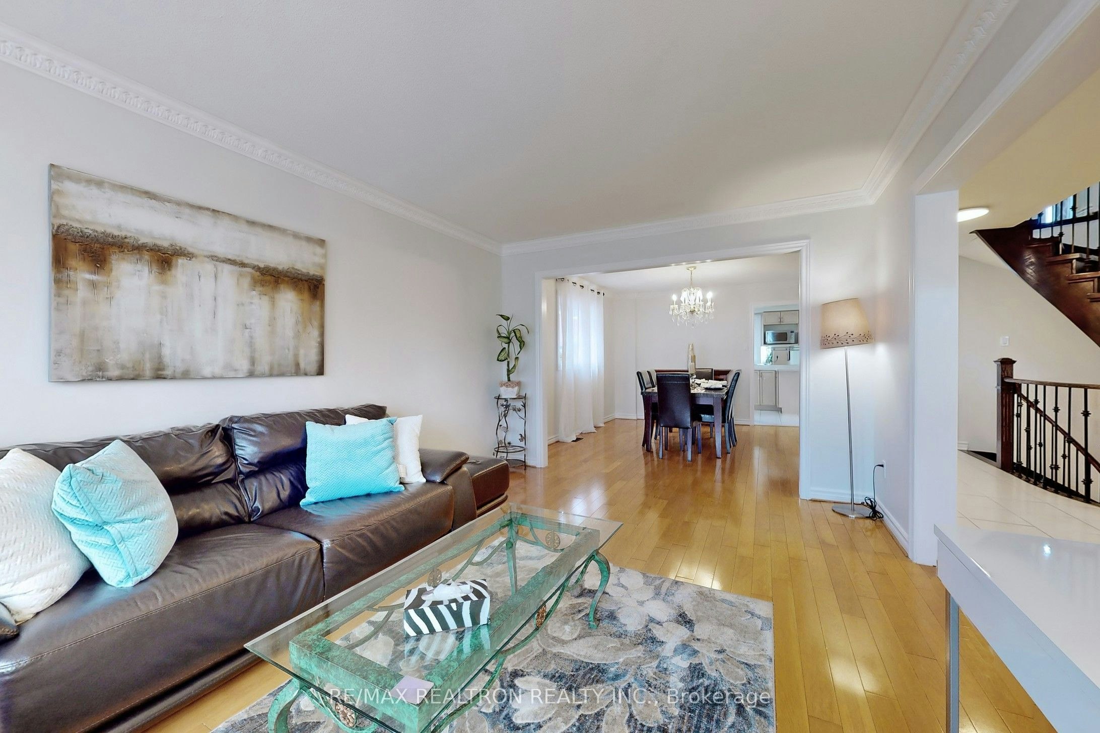 Room 4-32 Subrisco Avenue, Richmond Hill, ON, L4S 1B2