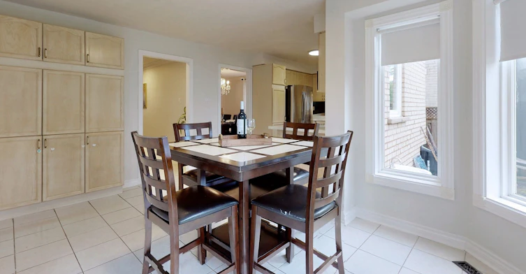 Room 4-32 Subrisco Avenue, Richmond Hill, ON, L4S 1B2 - 10