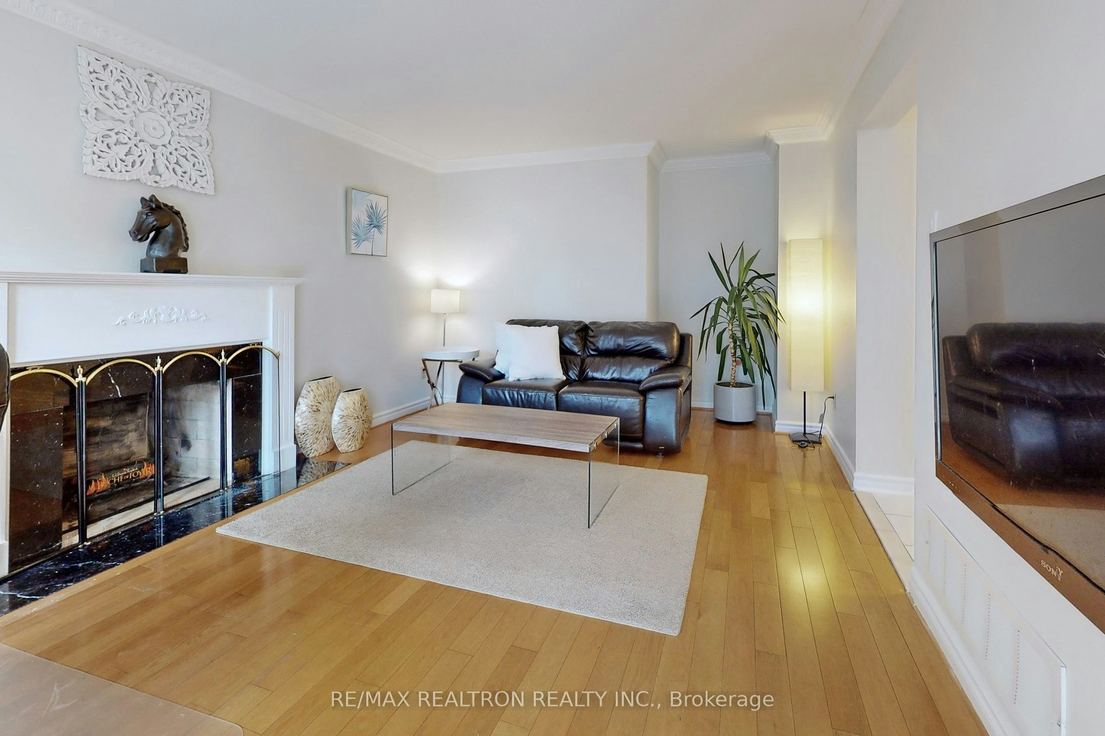 Room 4-32 Subrisco Avenue, Richmond Hill, ON, L4S 1B2 - 16