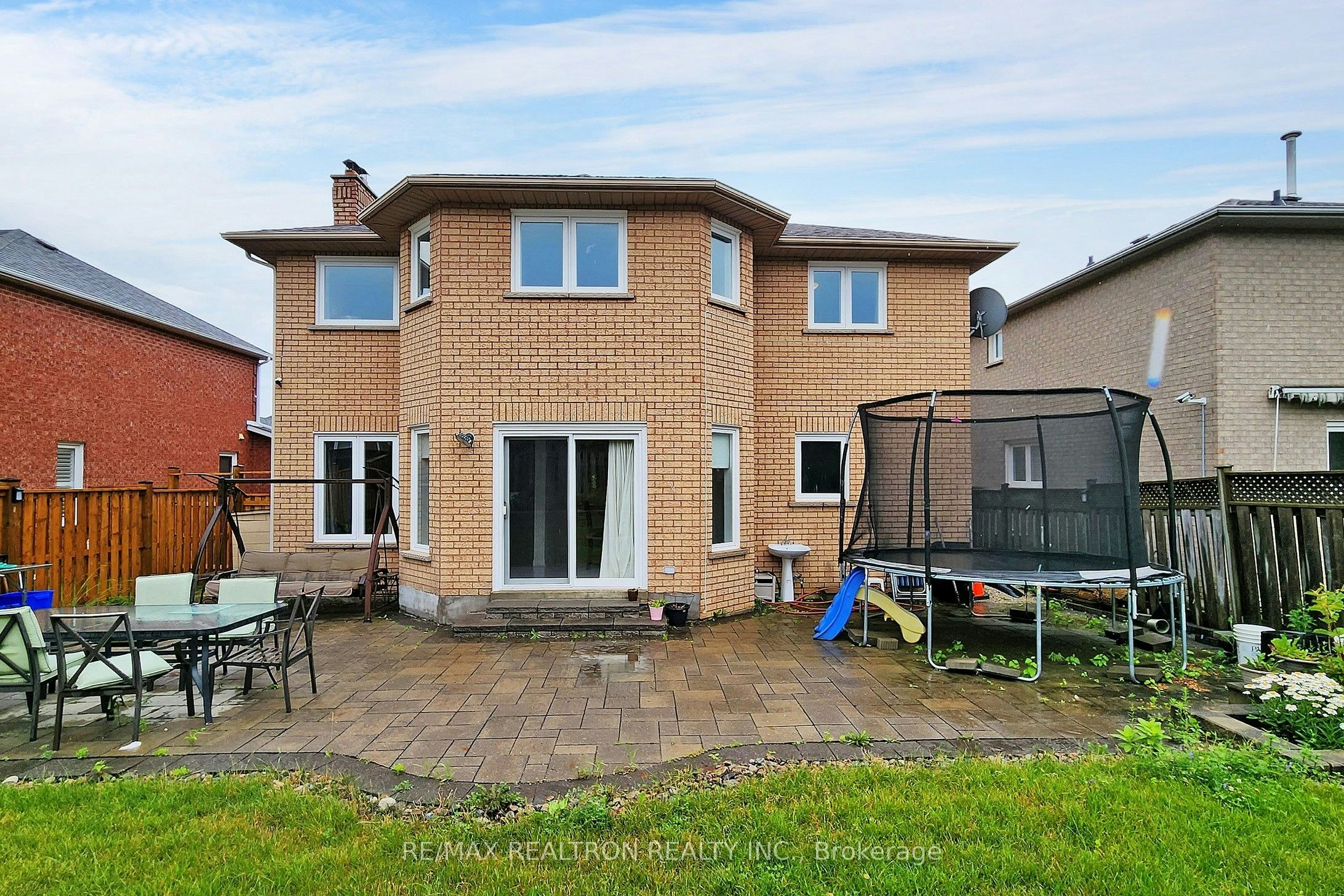 Room 4-32 Subrisco Avenue, Richmond Hill, ON, L4S 1B2 - 26