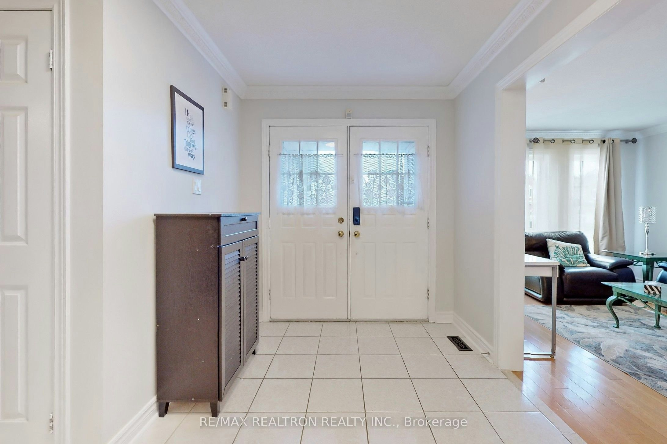Room 4-32 Subrisco Avenue, Richmond Hill, ON, L4S 1B2 - 18