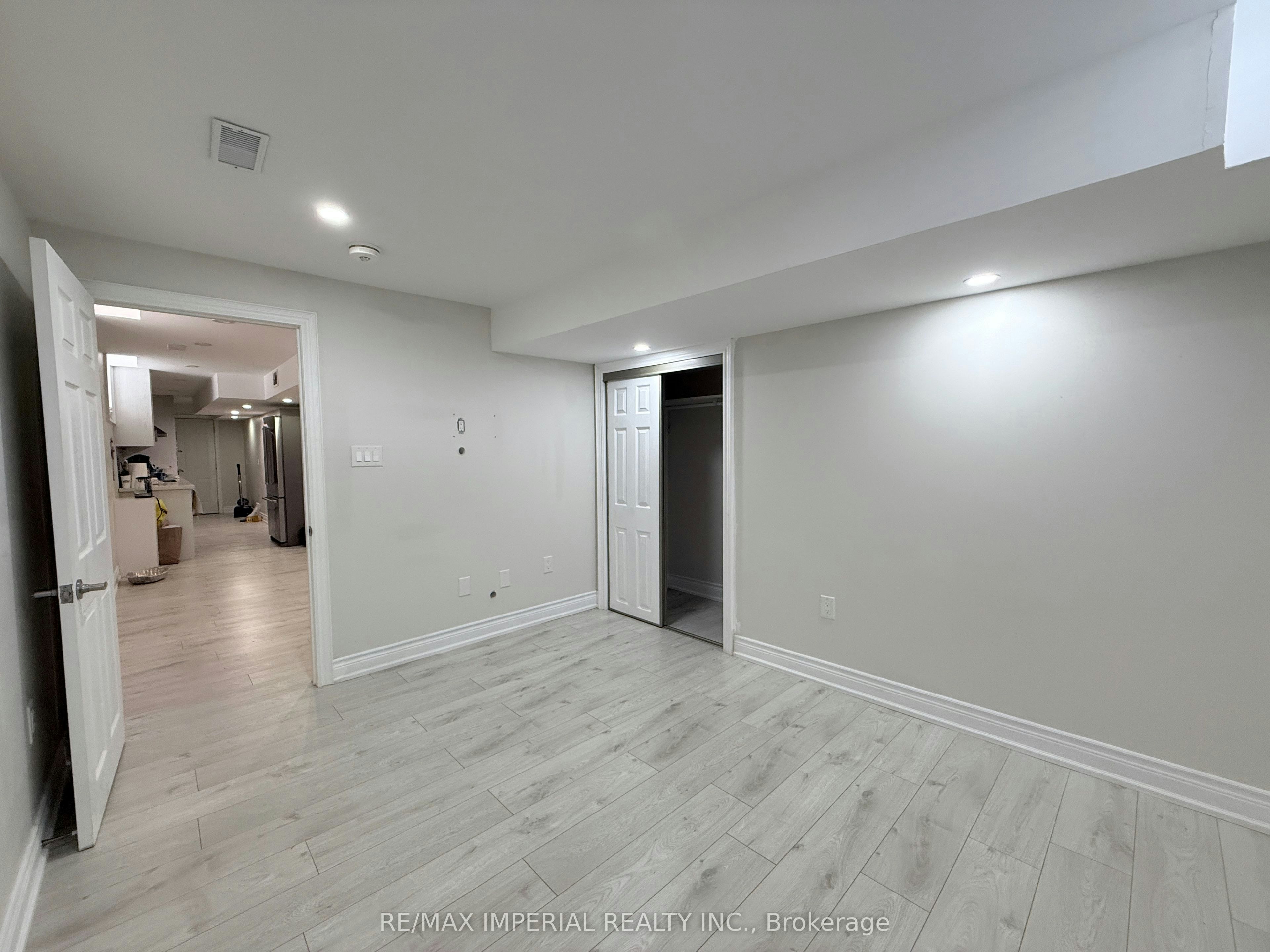 BSMT-179 Chelsea Crescent, Bradford West Gwillimbury, ON, L3Z 4G7 - 13