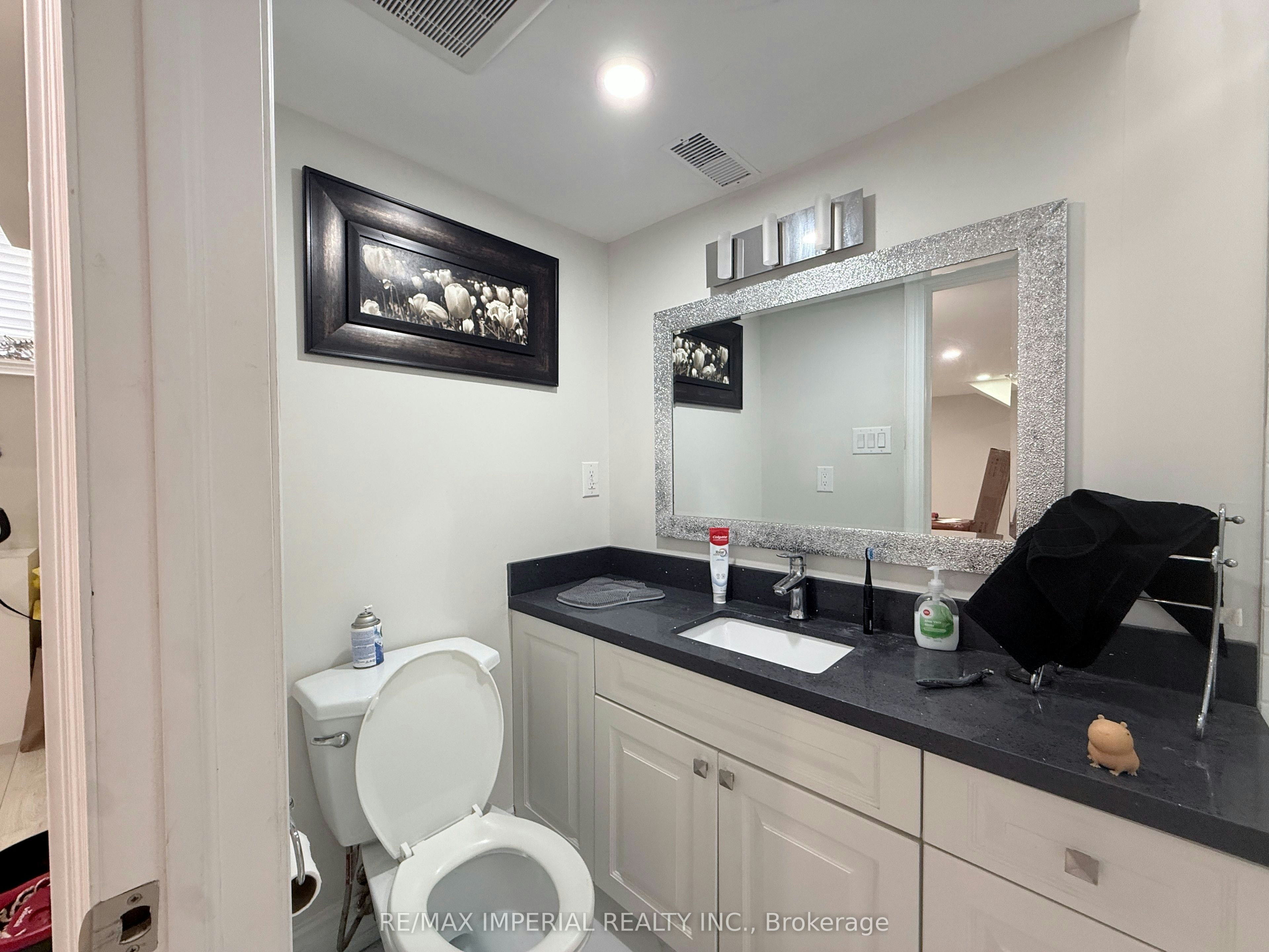 BSMT-179 Chelsea Crescent, Bradford West Gwillimbury, ON, L3Z 4G7 - 17
