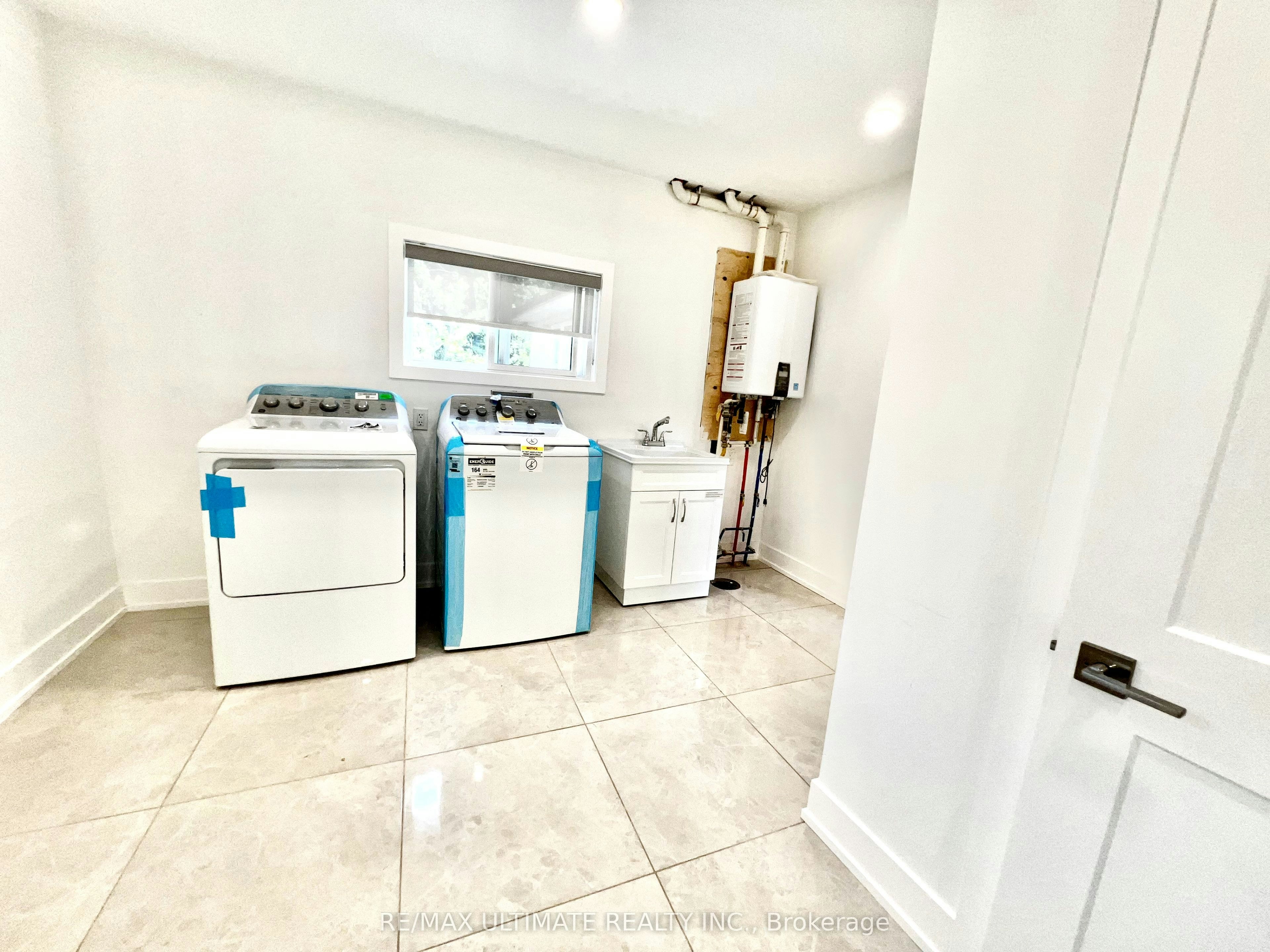 2445 25th Side Road, Innisfil, ON, L9S 2G8 - 8