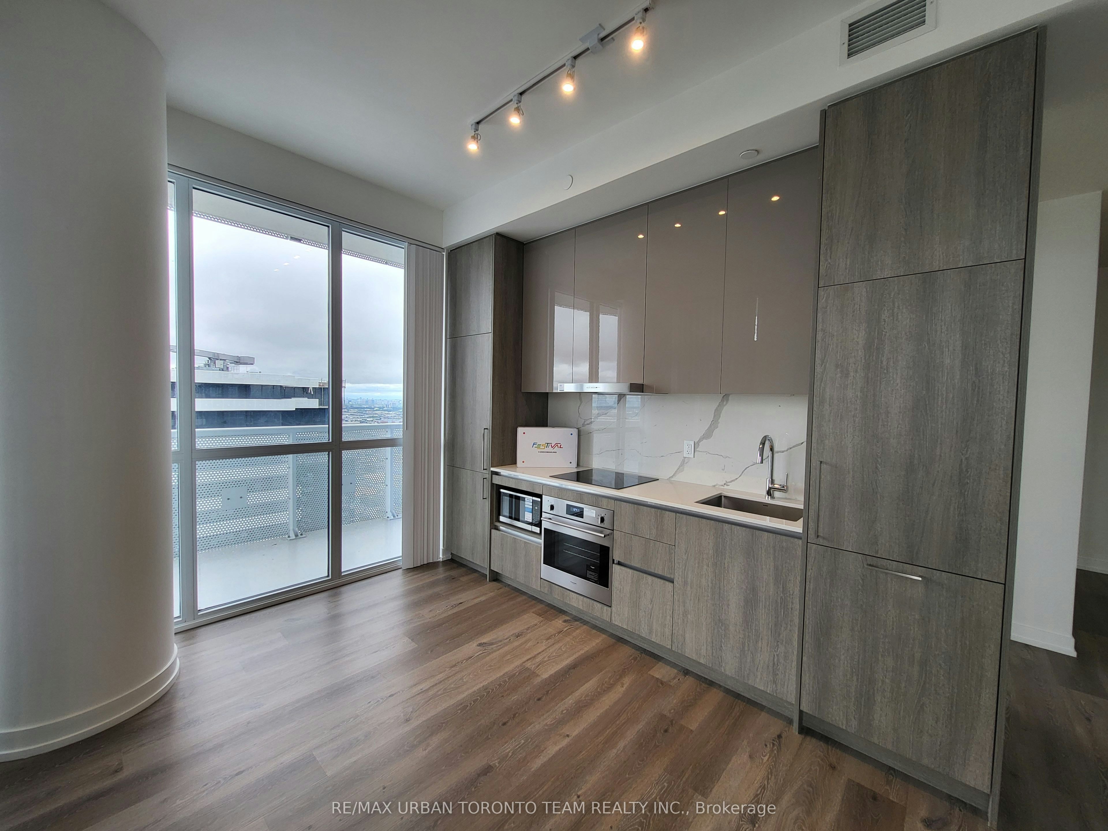 6512-225 Commerce Street, Vaughan, ON, L4K 0R1 - 3