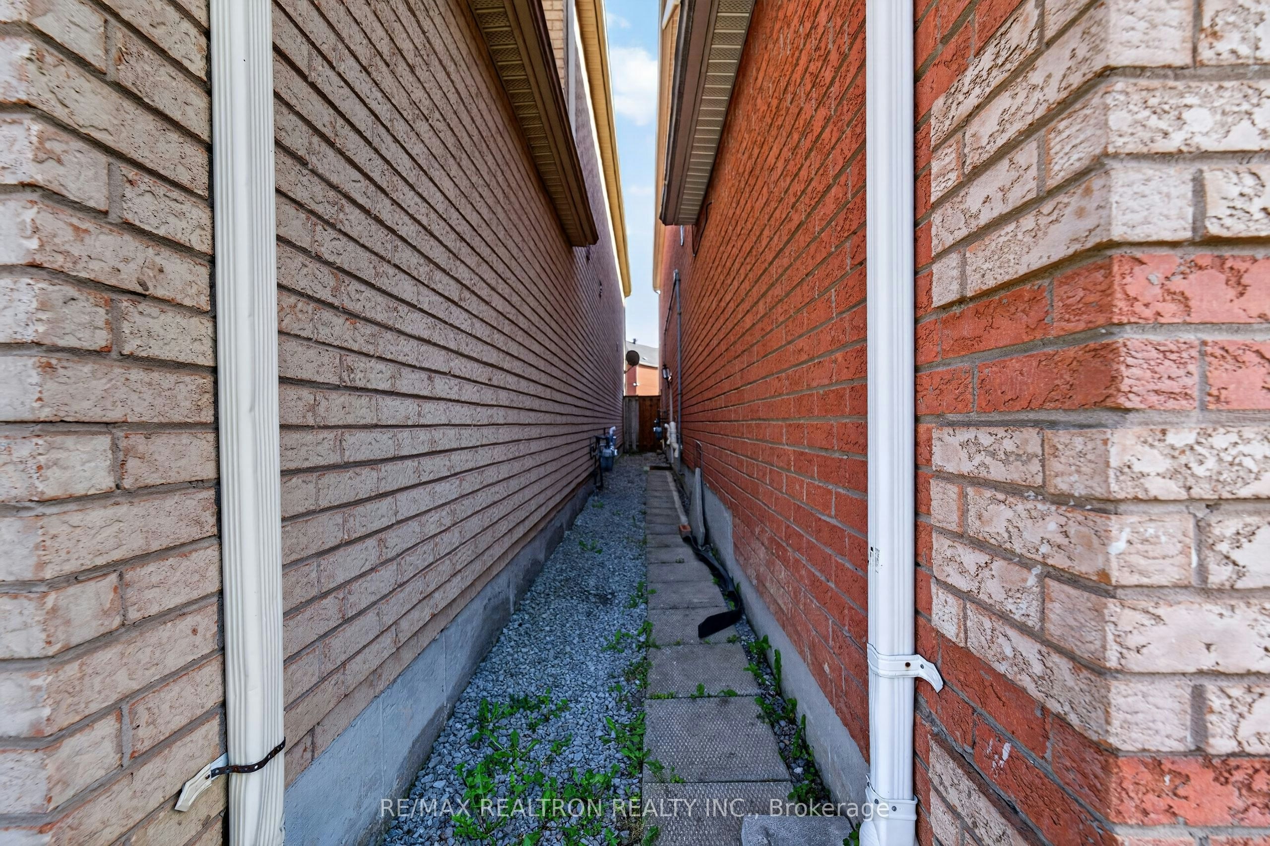 Basement-29 Connery Crescent, Markham, ON, L3S 4E5 - 4