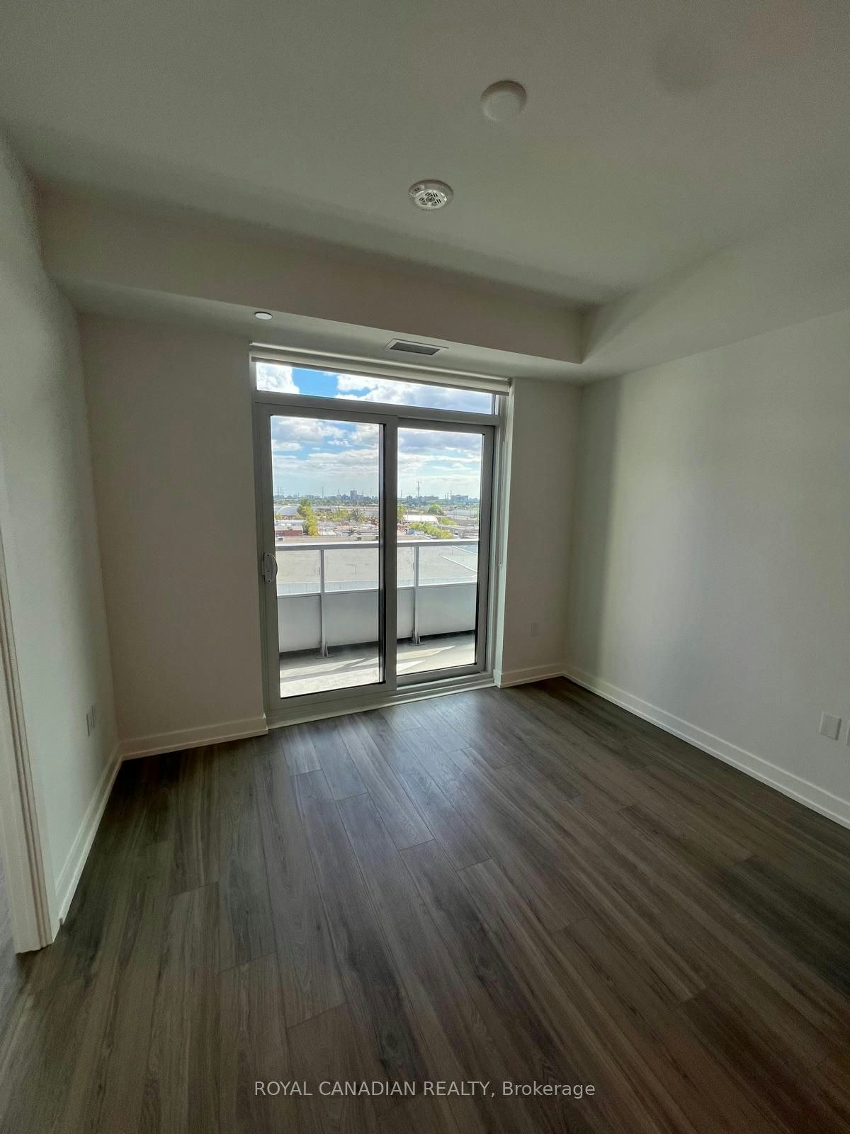613-21 Meadowvale Road, Toronto, ON, L4K 0H6 - 4