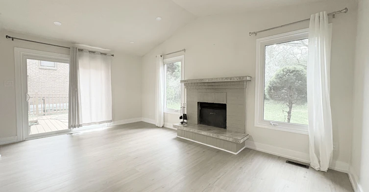 296 John Bowser Crescent, Newmarket, ON, L3Y 7N8 - 3