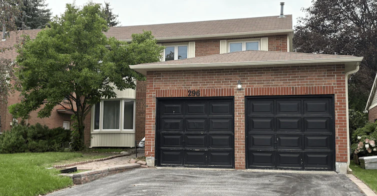 296 John Bowser Crescent, Newmarket, ON, L3Y 7N8