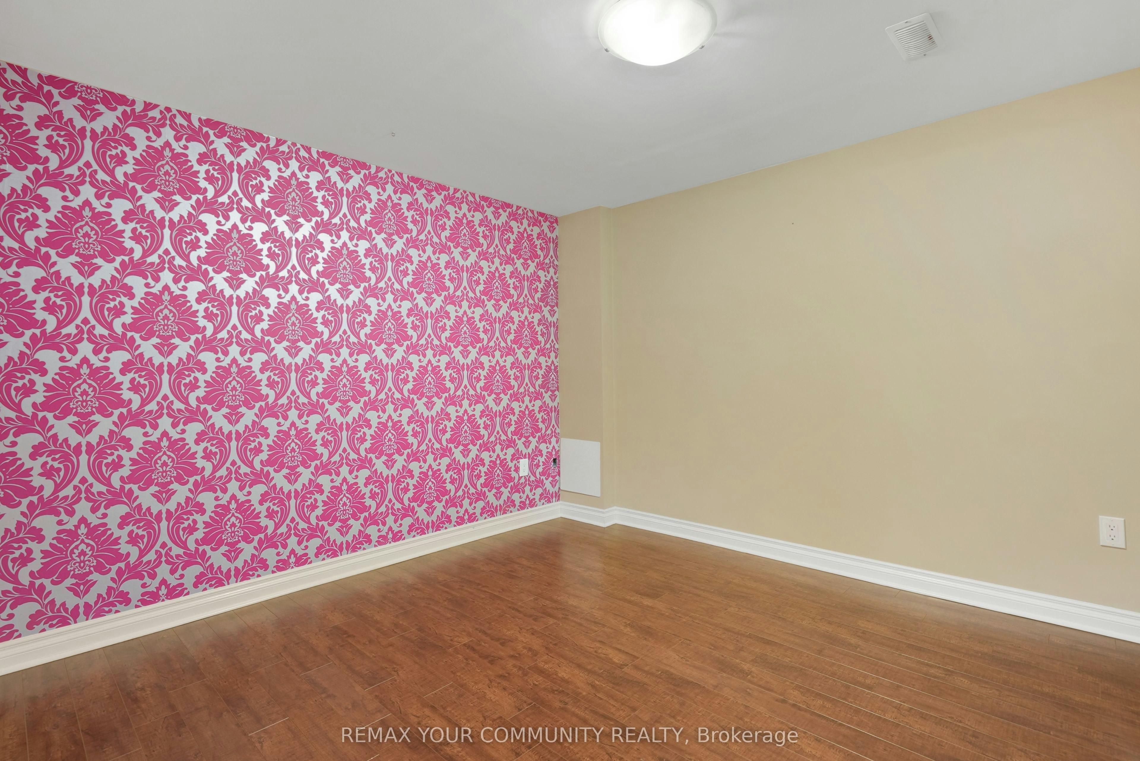 BSMT-112 Downy Emerald Drive, Bradford West Gwillimbury, ON, L3Z 0J2 - 15